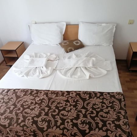 Hotel Coralis 2 Eforie Nord Ngoại thất bức ảnh