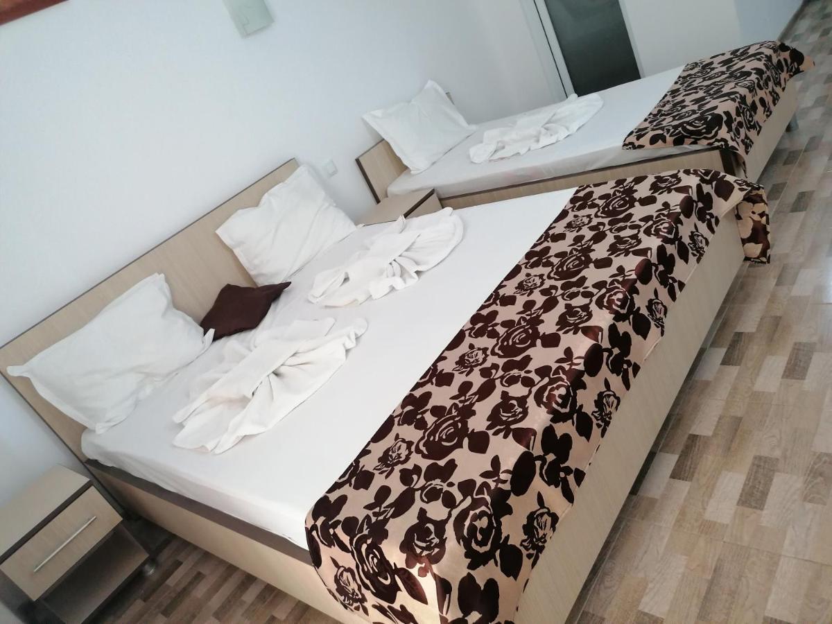 Hotel Coralis 2 Eforie Nord Ngoại thất bức ảnh