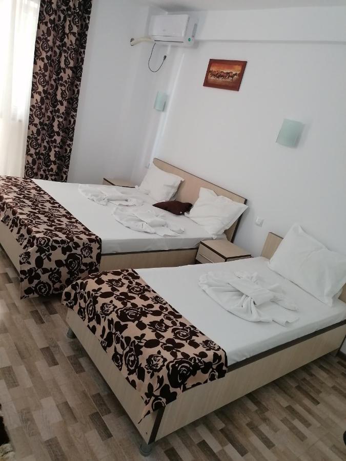 Hotel Coralis 2 Eforie Nord Ngoại thất bức ảnh